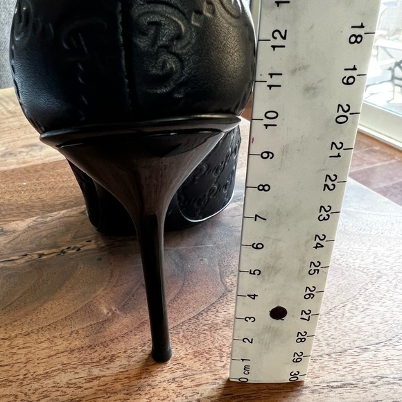 Gucci leather peep toe heels - Picture 6 of 6
